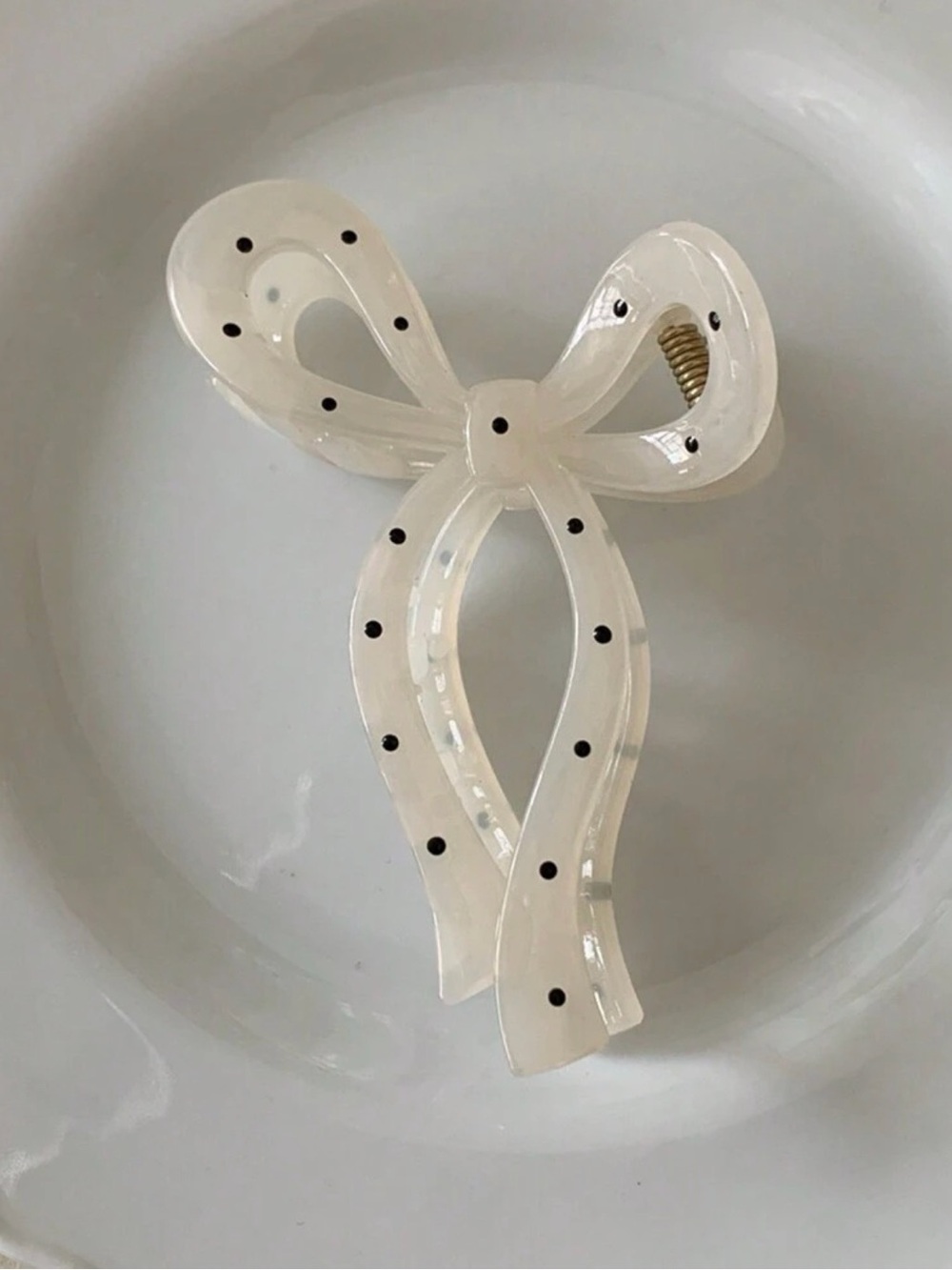 🆕🌙Ivory Polka Dot Bow Hair Clip
